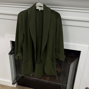 Elegant Olive Women's Blazer